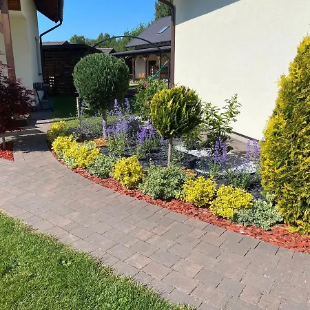 Pod Morskimi Klonami بيت للعطل *