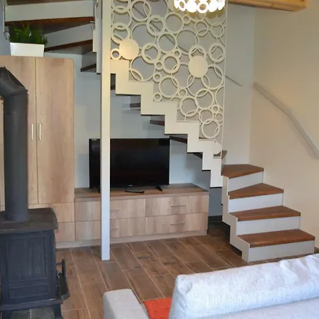 Pod Morskimi Klonami بيت للعطل